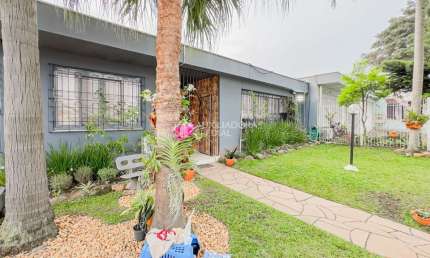 Casa em condomínio fechado com 3 quartos à venda na Avenida Teixeira Mendes, 1269, Chácara das Pedras, Porto Alegre, 214 m2 por R$ 1.870.000