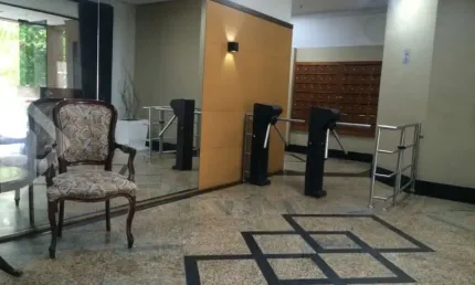 Sala comercial à venda na Rua Germano Petersen Júnior, 101, Higienópolis, Porto Alegre, 45 m2 por R$ 250.000