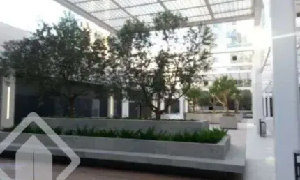 Sala comercial à venda na Avenida Ipiranga, 40, Azenha, Porto Alegre, 44 m2 por R$ 550.000
