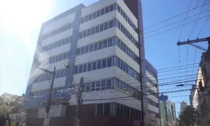 Sala comercial à venda na Rua Washington Luiz, 1010, Centro Histórico, Porto Alegre, 39 m2 por R$ 392.218