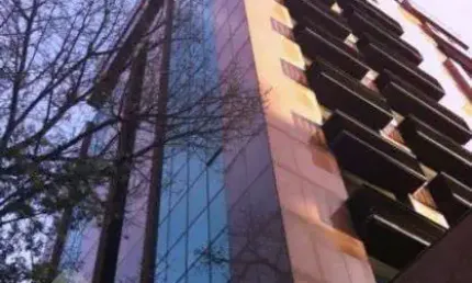 Sala comercial à venda na avenida augusto meyer, 163, auxiliadora, porto alegre, 35 m2 por r$ 290.000