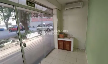 Ponto comercial à venda na Rua Doutor Barros Cassal, 697, Floresta, Porto Alegre, 45 m2 por R$ 400.000