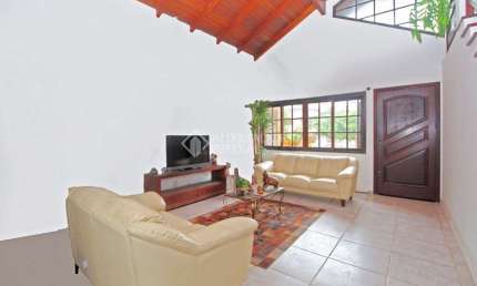 Casa com 2 quartos à venda na Rua Marcelo Gama, 190, São João, Porto Alegre, 250 m2 por R$ 1.320.000