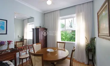 Apartamento com 4 quartos à venda na Rua Santo Inácio, 152, Moinhos de Vento, Porto Alegre, 124 m2 por R$ 690.000