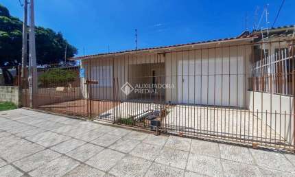 Casa com 3 quartos à venda na Rua das Araucárias, 448, Harmonia, Canoas, 180 m2 por R$ 399.000