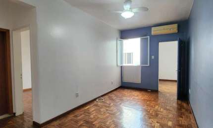 Apartamento com 1 quarto à venda na Rua Coronel Fernando Machado, 691, Centro Histórico, Porto Alegre, 52 m2 por R$ 249.000