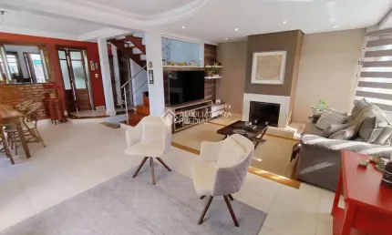 Casa com 3 quartos à venda na Rua Doutor Francisco de Sá Brito, 240, Partenon, Porto Alegre, 266 m2 por R$ 1.100.000
