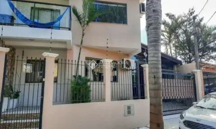 Casa com 3 quartos à venda na Rua Kansas, 240, Mato Grande, Canoas, 127 m2 por R$ 500.000