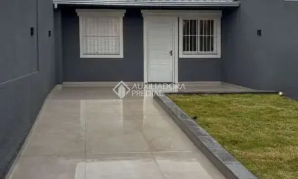 Casa com 1 quarto à venda na Hugo Cardoso, 366, Fortuna, Sapucaia do Sul, 30 m2 por R$ 295.000