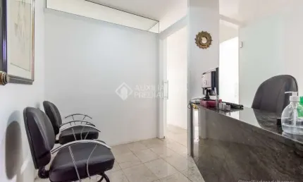 Sala comercial à venda na Rua Riachuelo, 1339, Centro Histórico, Porto Alegre, 47 m2 por R$ 139.900