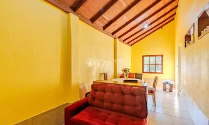 Casa com 2 quartos à venda na Avenida Juca Batista, 7249, Ponta Grossa, Porto Alegre, 220 m2 por R$ 290.000