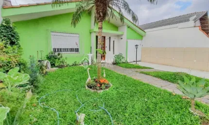 Casa com 3 quartos à venda na Avenida Souza Melo, 776, Sarandi, Porto Alegre, 70 m2 por R$ 380.000