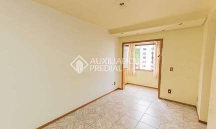 Apartamento com 2 quartos à venda na Avenida Salvador Leão, 1050, Sarandi, Porto Alegre, 52 m2 por R$ 230.000