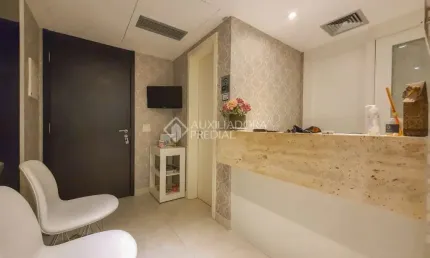 Sala comercial à venda na Avenida Diário de Notícias, 200, Cristal, Porto Alegre, 40 m2 por R$ 890.000
