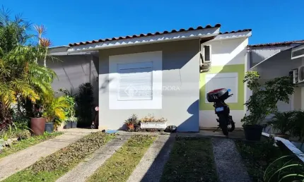 Casa em condomínio fechado com 3 quartos à venda na Acesso Terra Nova, 502, Terra Nova, Alvorada, 86 m2 por R$ 349.000