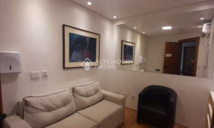 Sala comercial à venda na Rua Álvares Machado, 44, Petrópolis, Porto Alegre, 48 m2 por R$ 235.000