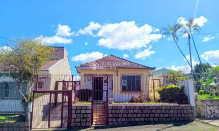 Casa com 4 quartos à venda na Rua Luiz Carniglia, 270, Sarandi, Porto Alegre, 150 m2 por R$ 500.000