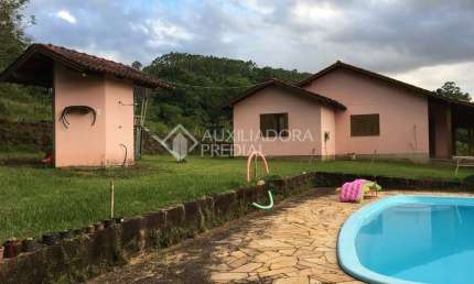 Fazenda à venda na COSTA DO SANTA CRUZ, 1, Centro, Triunfo, 170 m2 por R$ 480.000