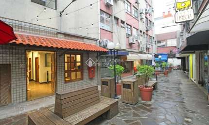 Sala comercial à venda na Avenida Independência, 1211, Independência, Porto Alegre, 62 m2 por R$ 220.000