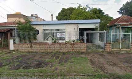 Terreno em condomínio fechado à venda na Rua São Sepé, 37, Vila Jardim, Porto Alegre, 466 m2 por R$ 695.000