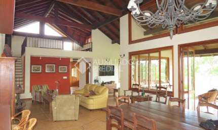 Casa em condomínio fechado com 5 quartos à venda na Avenida Belém Velho, 4138, Vila Nova, Porto Alegre, 2808 m2 por R$ 1.500.000