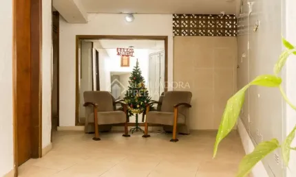 Apartamento com 2 quartos à venda na Avenida Cristóvão Colombo, 709, Floresta, Porto Alegre, 40 m2 por R$ 220.000