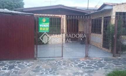 Casa em condomínio fechado com 4 quartos à venda na Rua Madre Teresa de Jesus Gerhardinger, 99, Rubem Berta, Porto Alegre, 285 m2 por R$ 550.000
