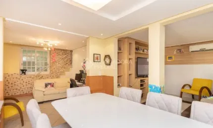 Casa em condomínio fechado com 3 quartos à venda na Avenida Benno Mentz, 884, Vila Ipiranga, Porto Alegre, 388 m2 por R$ 1.166.000
