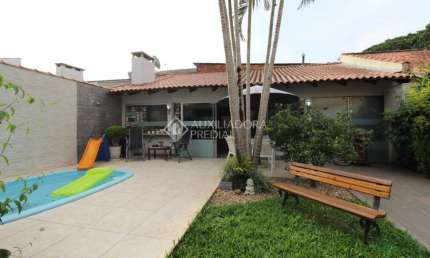Casa com 3 quartos à venda na Rua Gregório da Fonseca, 509, Nonoai, Porto Alegre, 215 m2 por R$ 749.000