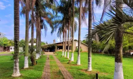 Casa com 3 quartos à venda na Rua Regência, 545, Sítio Ipiranga, Cachoeirinha, 200 m2 por R$ 1.500.000