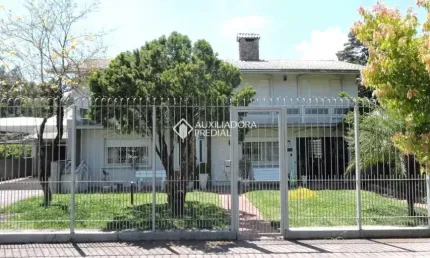 Casa com 4 quartos à venda na Rua Genésio Preto, 130, Desvio Rizzo, Caxias do Sul, 316 m2 por R$ 1.100.000