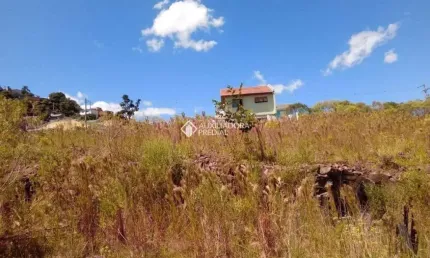 Terreno à venda na rua laurentino clovis de souza abreu, 35, nossa senhora das graças, caxias do sul, 300 m2 por r$ 120.000