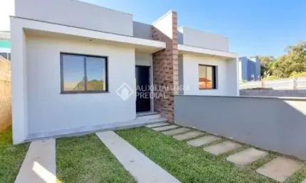 Casa com 3 quartos à venda na Rua Osvaldo Sacchet, 587, Nossa Senhora das Graças, Caxias do Sul, 70 m2 por R$ 450.000