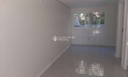 Casa com 2 quartos à venda na Rua José Casara, 999, São Caetano, Caxias do Sul, 91 m2 por R$ 390.000