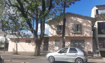 Casa com 3 quartos à venda na Rua Matteo Gianella, 155, Santa Catarina, Caxias do Sul, 387 m2 por R$ 790.000