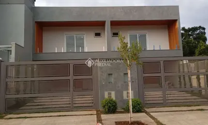Casa com 3 quartos à venda na José Zanrosso, 146, Nossa Senhora da Saúde, Caxias do Sul, 198 m2 por R$ 1.400.000