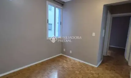 Apartamento com 2 quartos à venda na avenida júlio de castilhos, 1079, centro, caxias do sul, 49 m2 por r$ 260.000