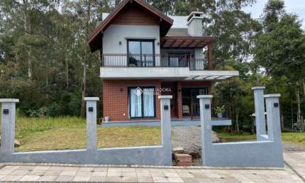Casa com 3 quartos à venda na ESTREMOSA, 345, Carniel, Gramado, 312 m2 por R$ 2.990.000