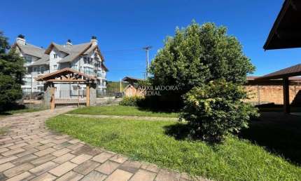 Casa com 4 quartos à venda na Reinaldo Bacchi, 169, Avenida Central, Gramado, 250 m2 por R$ 2.759.000