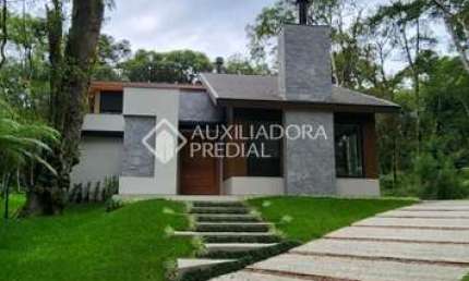 Casa em condomínio fechado com 4 quartos à venda na DAS CANELEIRAS, 330, Mato Queimado, Gramado, 376 m2 por R$ 4.800.000