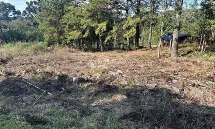 Terreno à venda na beatriz de oliveira, 16, dutra, gramado, 450 m2 por r$ 350.000