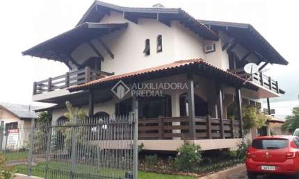Casa com 4 quartos à venda na JOAO CORREA, 443, Centro, Igrejinha, 447 m2 por R$ 1.850.000