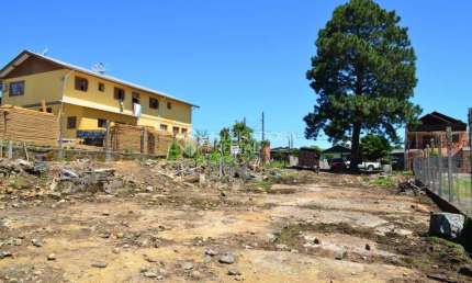 Terreno em condomínio fechado à venda na Rua José Joaquim Velho, 277, Centro, Canela, 2027 m2 por R$ 1.100.000