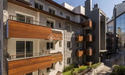Apartamento com 2 quartos à venda na RICARDO STURMHOFFE, 240, Planalto, Gramado, 80 m2 por R$ 2.660.000