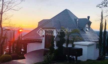 Casa em condomínio fechado com 4 quartos à venda na Rua Das Alfazemas, 296, Bavaria, Gramado, 327 m2 por R$ 5.900.000