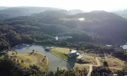 Terreno em condomínio fechado à venda na Rua Garibaldi, 31001, Centro, Gramado, 988 m2 por R$ 1.742.832