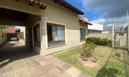 Casa com 4 quartos à venda na Rua Mato Grosso, 268, Parque 35, Guaíba, 225 m2 por R$ 850.000