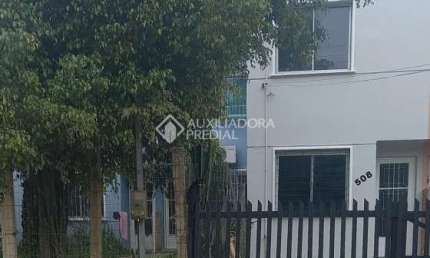 Casa com 2 quartos à venda na Francisco Azeredo Coutinho, 580, Jardim Iolanda, Guaíba, 61 m2 por R$ 150.000