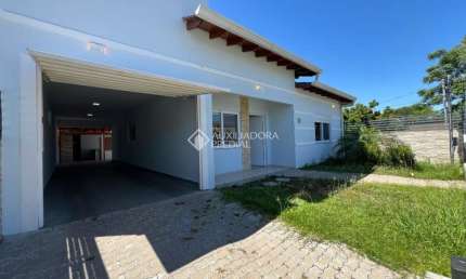 Casa com 5 quartos à venda na Rua Rio de Janeiro, 394, Parque 35, Guaíba, 248 m2 por R$ 699.900