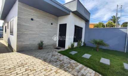 Casa com 2 quartos à venda na João José Wust, Professor, 1050, Morada da Colina, Guaíba, 77 m2 por R$ 350.000